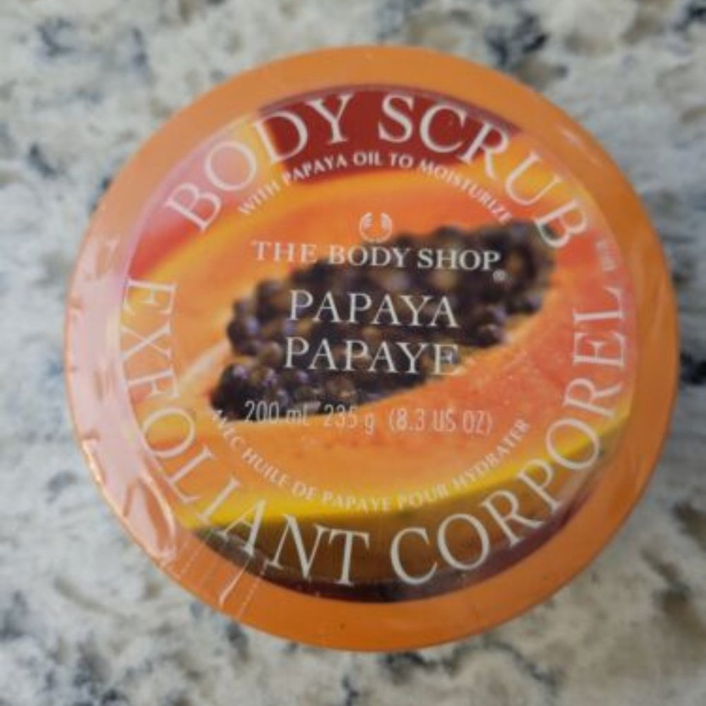 The Body Shop Body Scrub - Papaya - Exfoliant - 200ml/8.3 oz. - NEW